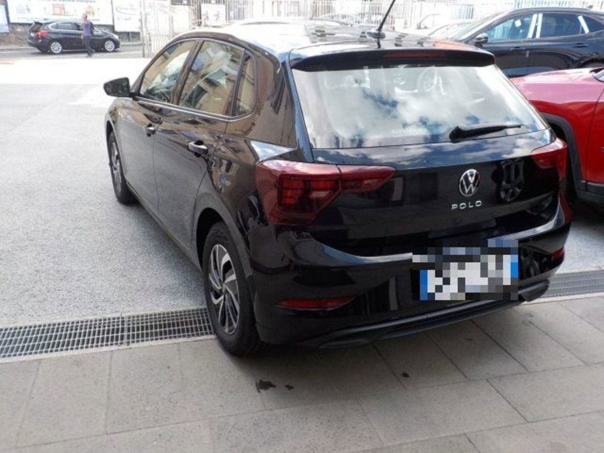 Volkswagen Polo 1.0 tsi Edition 95cv (11)