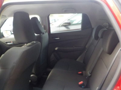 Suzuki Swift 1.2 Hybrid Top (5)
