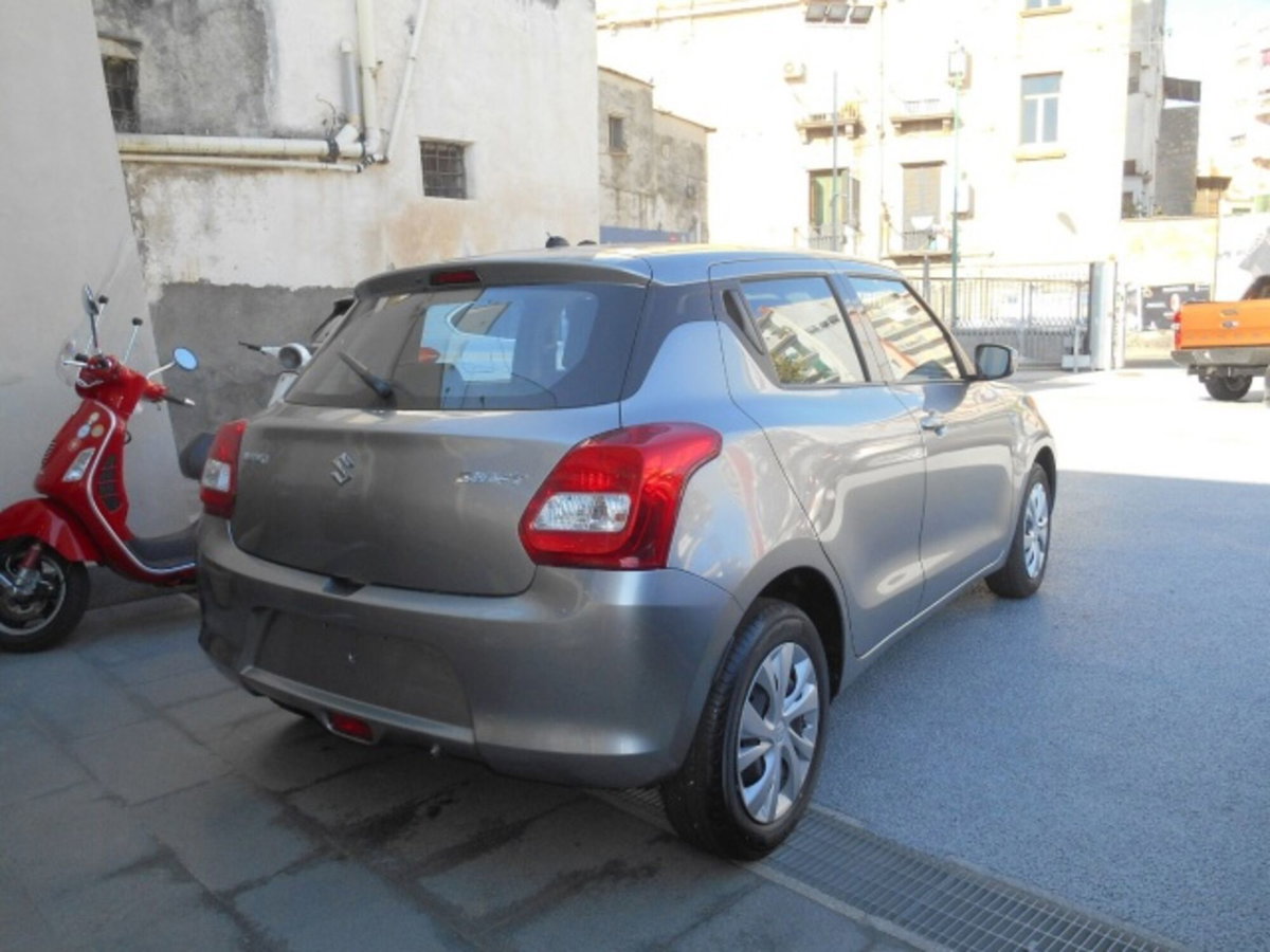 Suzuki Swift 1.2 Hybrid Top (11)