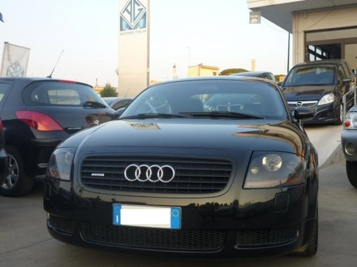 Audi TT Coupé 1.8 T 20V 225 CV cat quattro (2)