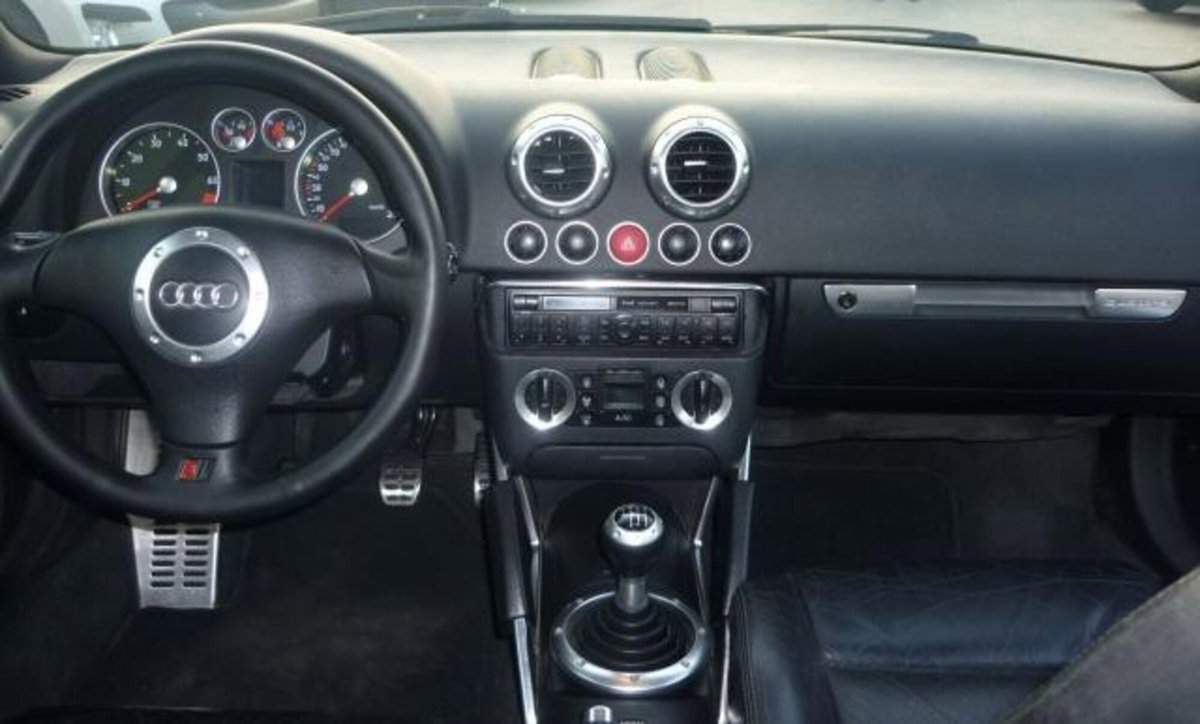 Audi TT Coupé 1.8 T 20V 225 CV cat quattro (8)