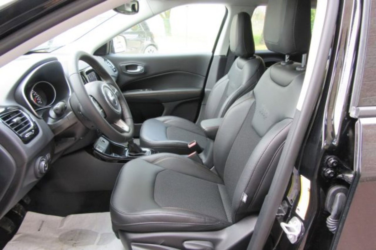 Jeep Compass 2.0 Multijet II 4WD Limited (13)