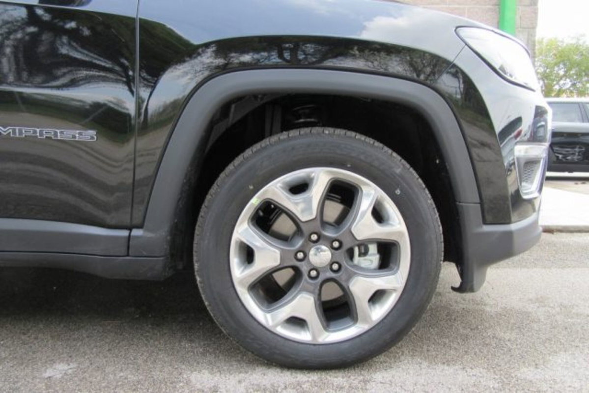Jeep Compass 2.0 Multijet II 4WD Limited (4)
