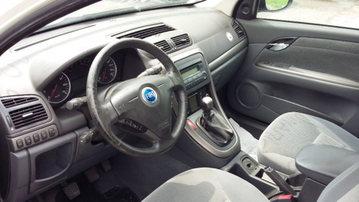 Fiat Croma 1.9 Multijet Dynamic (7)