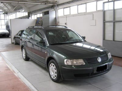 Volkswagen Passat Variant 1.9 TDI cat 4m. Comfortline usata