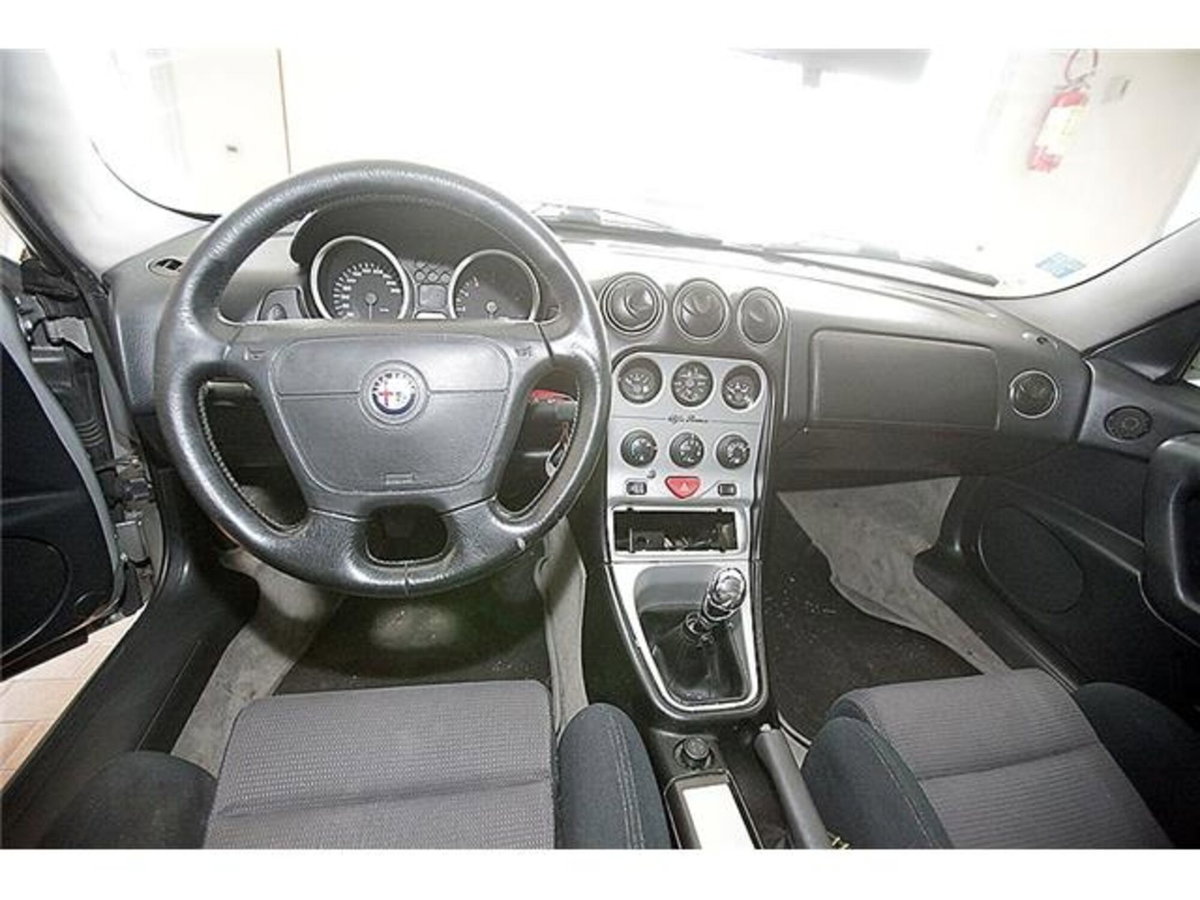 Alfa Romeo Gtv 1.8i 16V Twin Spark cat (6)