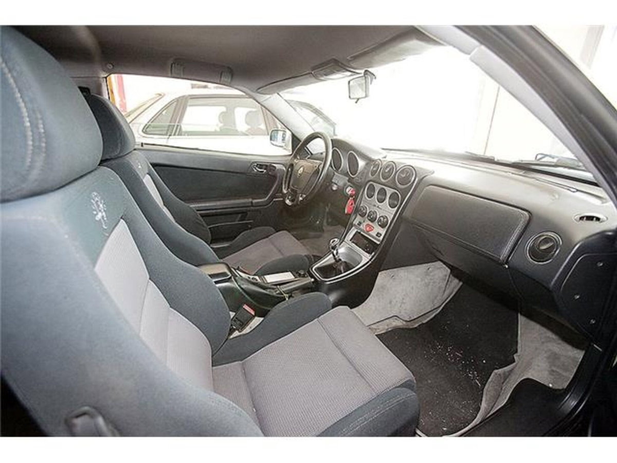 Alfa Romeo Gtv 1.8i 16V Twin Spark cat (9)