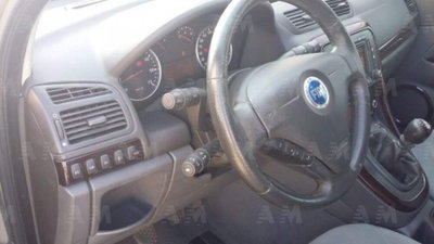Fiat Croma 1.9 Multijet 16V Dynamic (11)