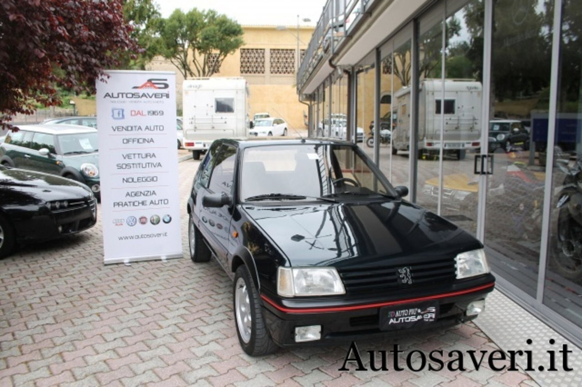 Peugeot 205 3 porte GTI (11)