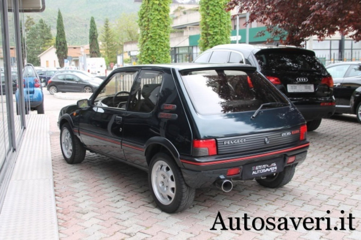 Peugeot 205 3 porte GTI (13)