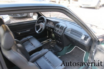 Peugeot 205 3 porte GTI (5)