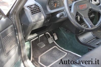 Peugeot 205 3 porte GTI (6)