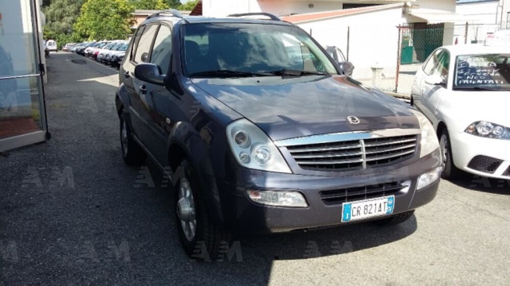 Ssangyong Rexton 2.7 XDi cat Plus (4)