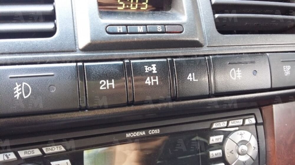 Ssangyong Rexton 2.7 XDi cat Plus (8)