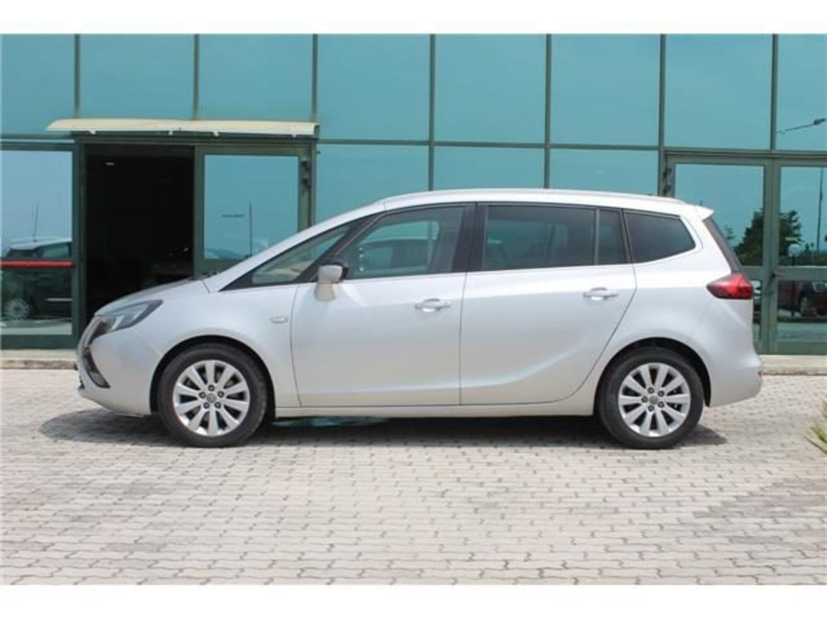 Opel Zafira Tourer 2.0 CDTi 165CV aut. Cosmo (3)