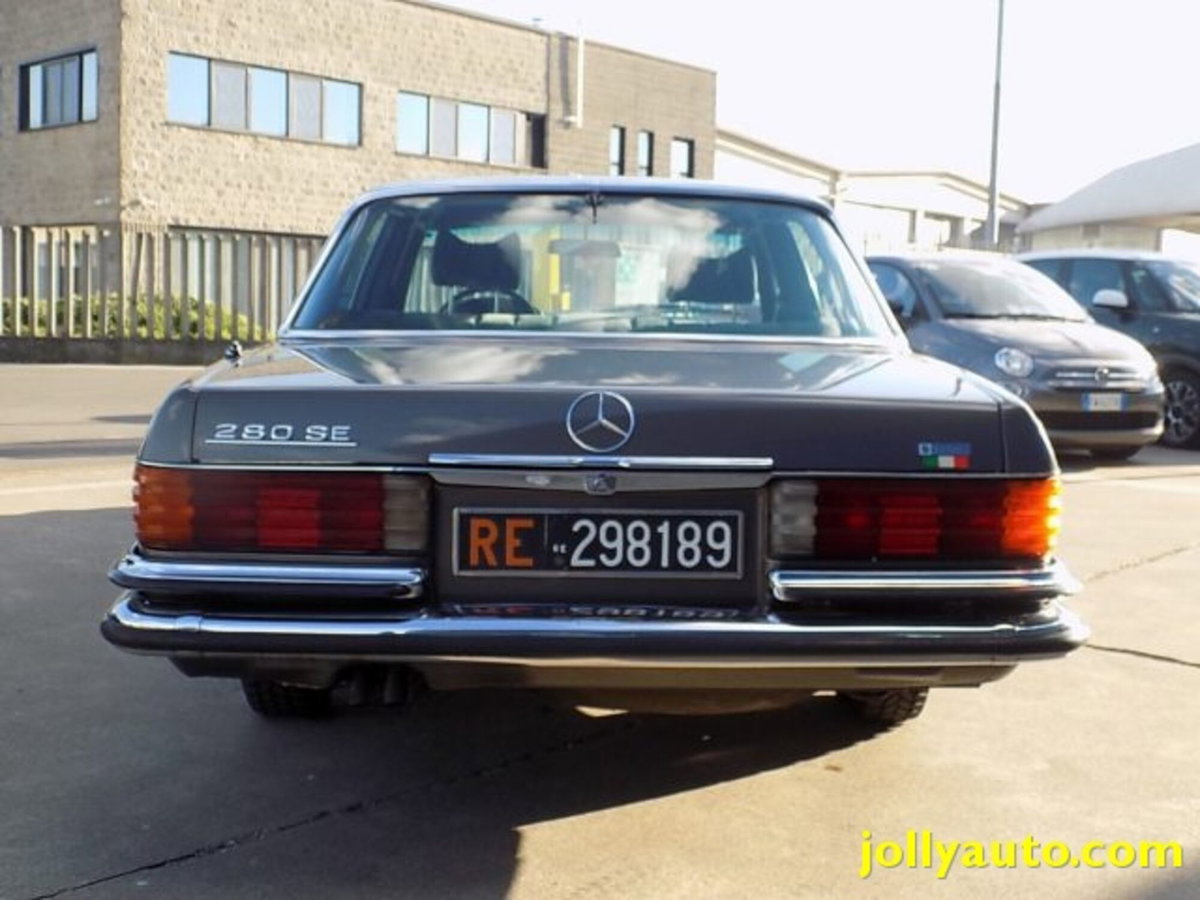 Mercedes-Benz 280 280 (6)