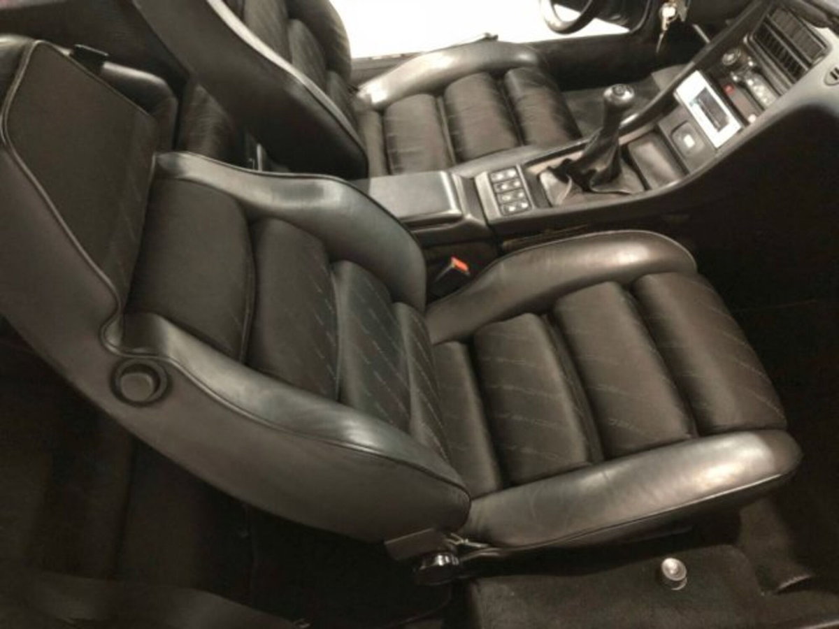 Porsche 928 S (11)