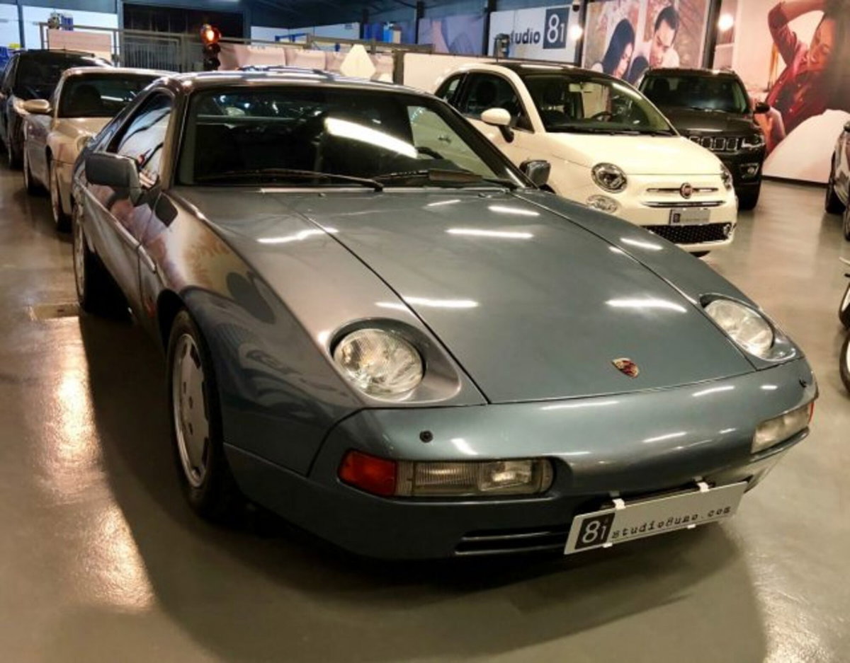 Porsche 928 S (6)