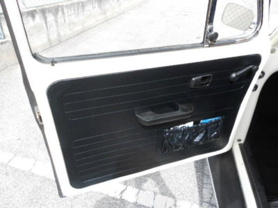 Volkswagen Maggiolino 1200 L (Messico) (11)