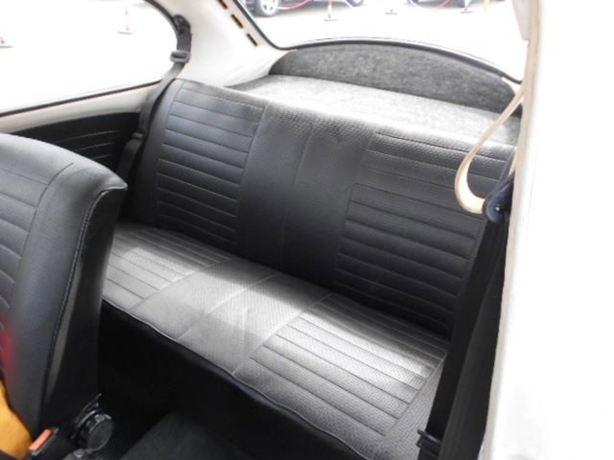 Volkswagen Maggiolino 1200 L (Messico) (12)