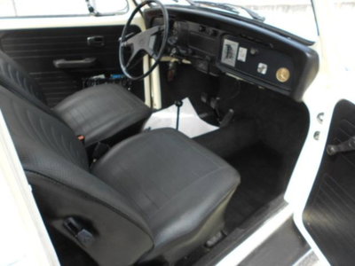 Volkswagen Maggiolino 1200 L (Messico) (13)