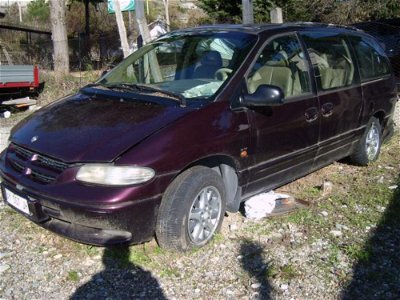Chrysler Grand Voyager Grand Voyager 2.5 turbodiesel LE my 95 usata