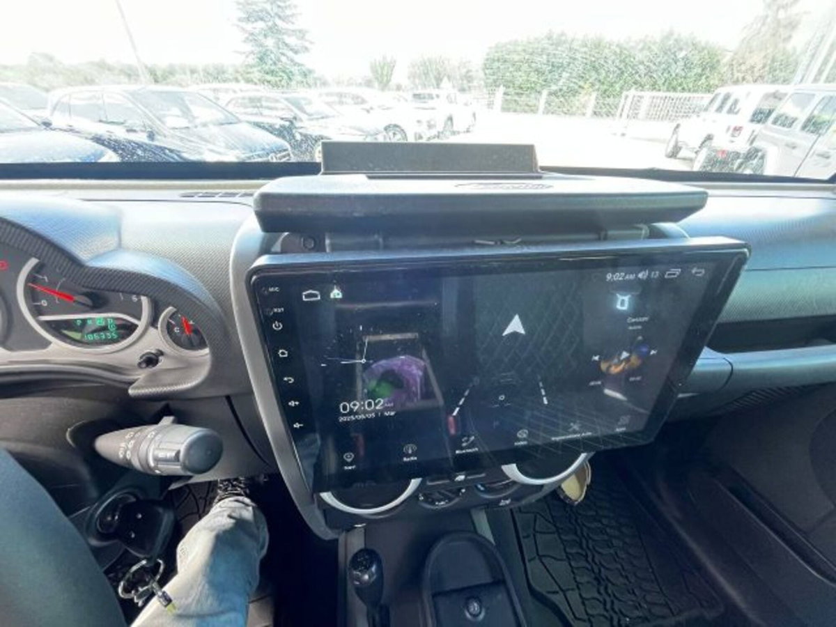 Jeep Wrangler Unlimited 2.8 CRD DPF Sahara (15)