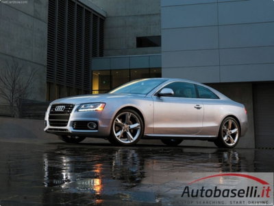 Audi A5 Coupé 3.0 V6 TDI F.AP. quattro (9)