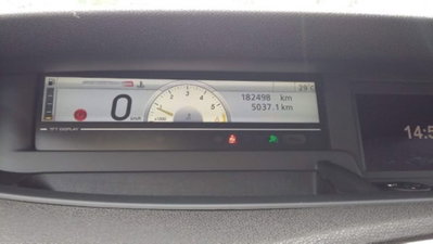 Renault Scénic X-Mod 1.5 dCi 110CV Dynamique (12)