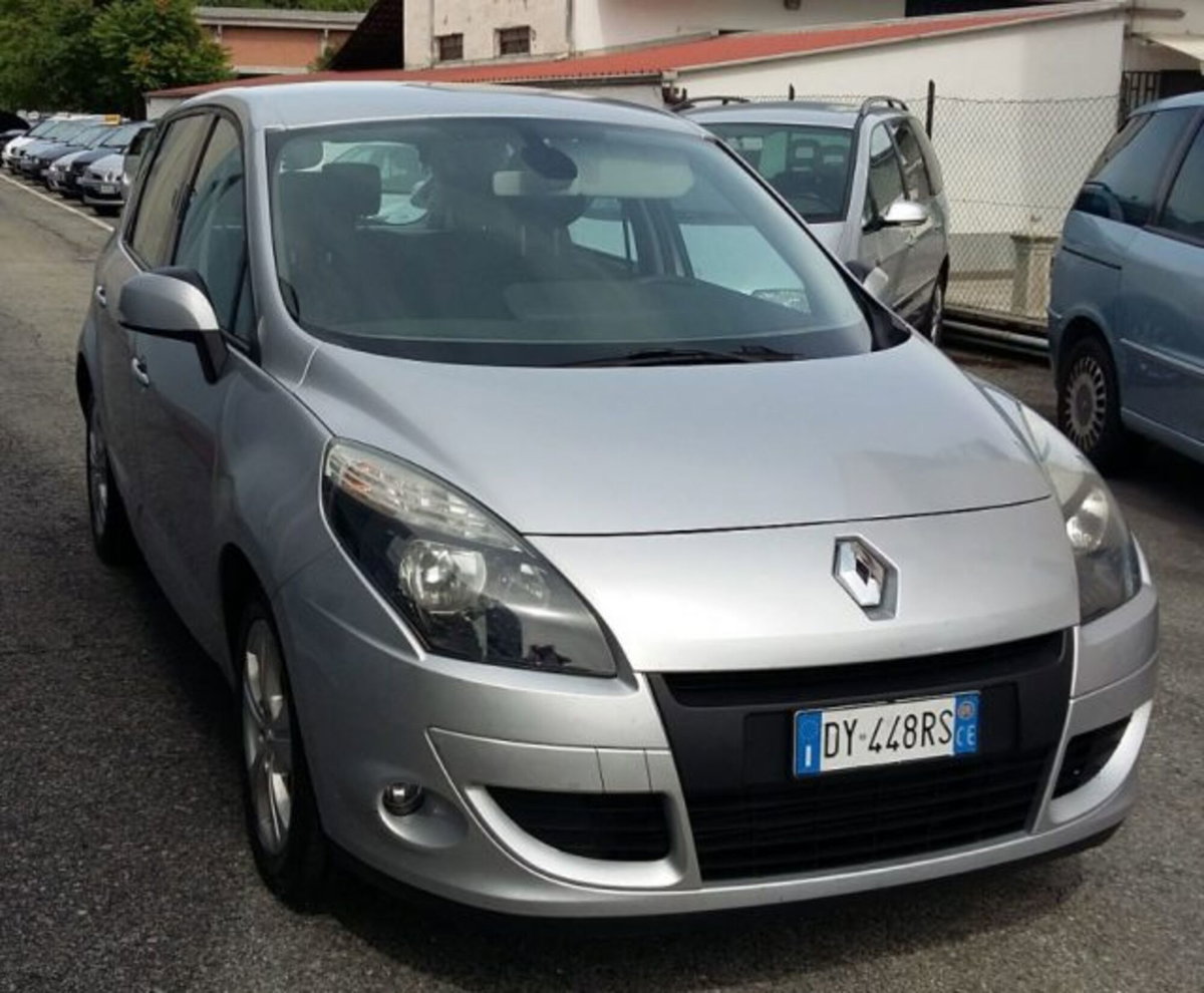 Renault Scénic X-Mod 1.5 dCi 110CV Dynamique (2)