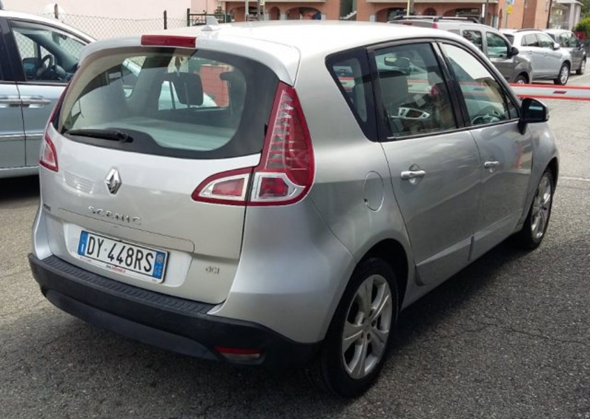Renault Scénic X-Mod 1.5 dCi 110CV Dynamique (4)