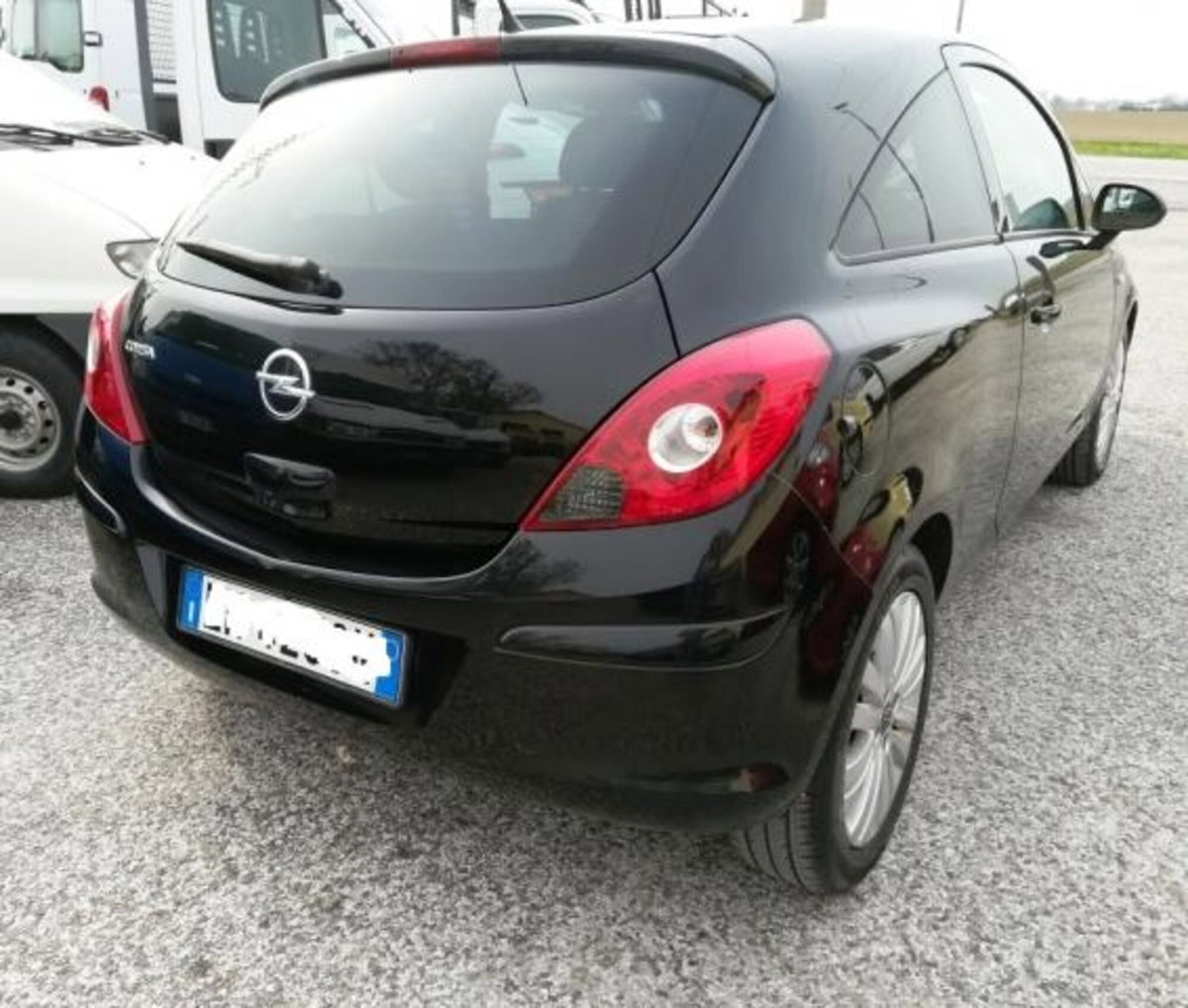 Opel Corsa 1.2 85CV 3 porte GPL-TECH Ecotec (3)