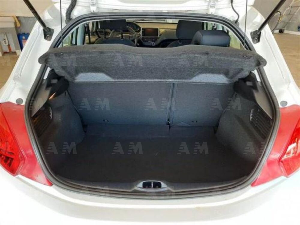 Peugeot 208 HDi 68 CV 5 porte Allure (11)