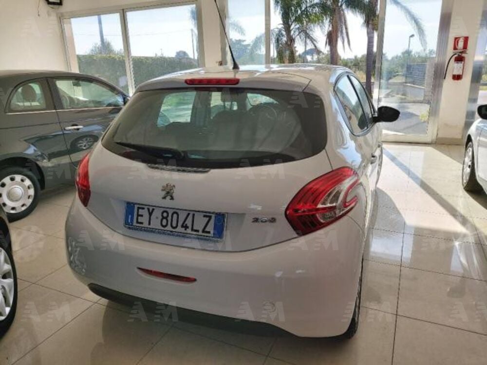 Peugeot 208 HDi 68 CV 5 porte Allure (3)