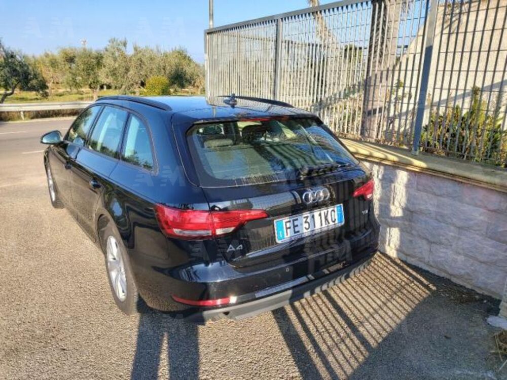 Audi A4 Avant 2.0 TDI 150 CV ultra (4)