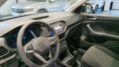 Volkswagen T-Cross 1.0 TSI Urban BMT (10)