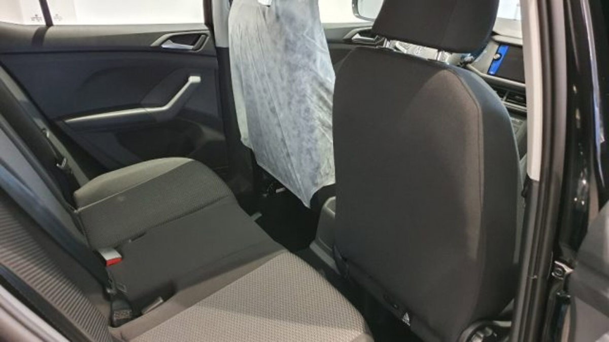 Volkswagen T-Cross 1.0 TSI Urban BMT (9)