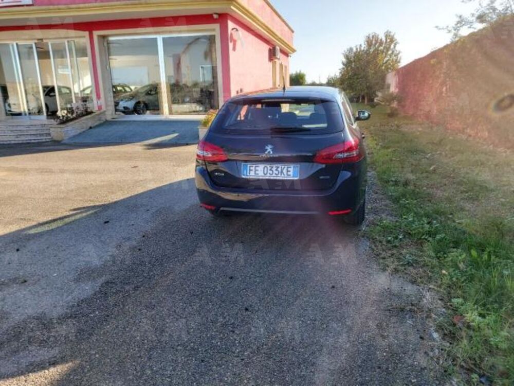 Peugeot 308 SW BlueHDi 100 S&S Access (4)