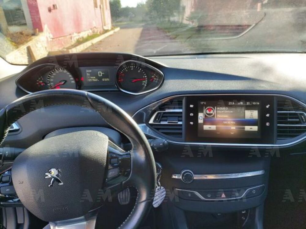 Peugeot 308 SW BlueHDi 100 S&S Access (9)