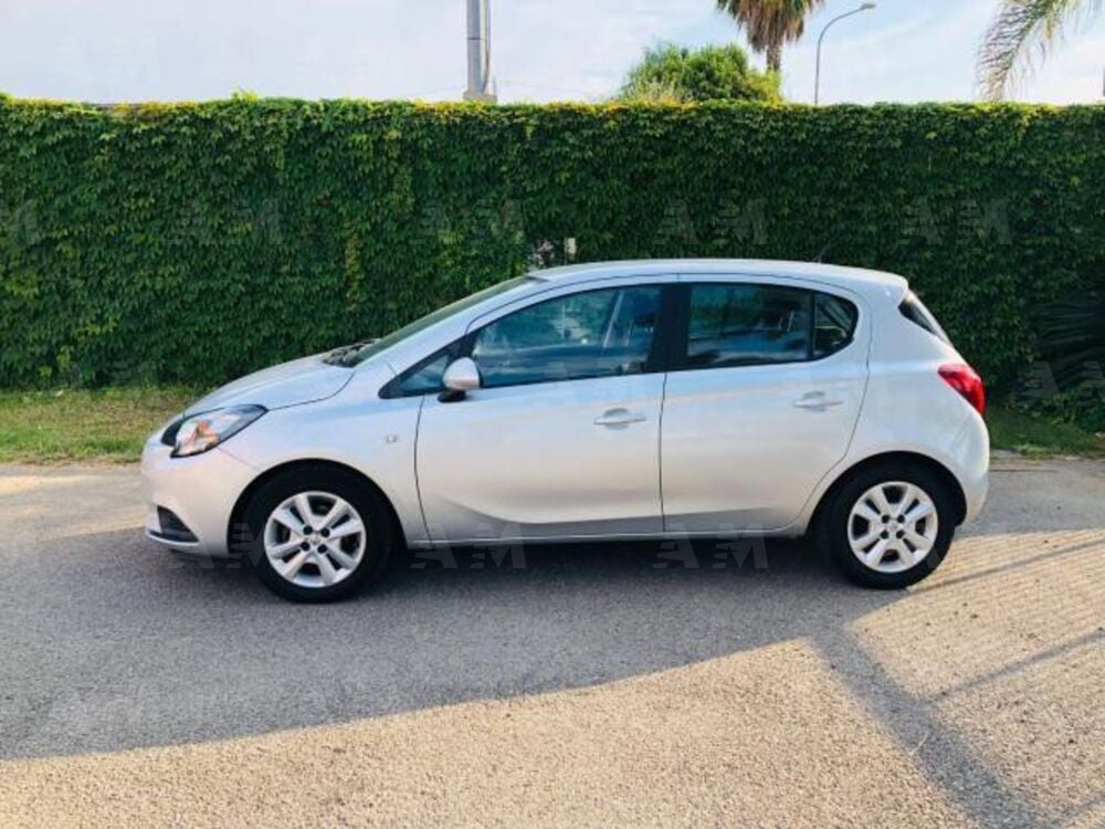 Opel Corsa 1.4 90CV GPL Tech 5 porte n-Joy (5)