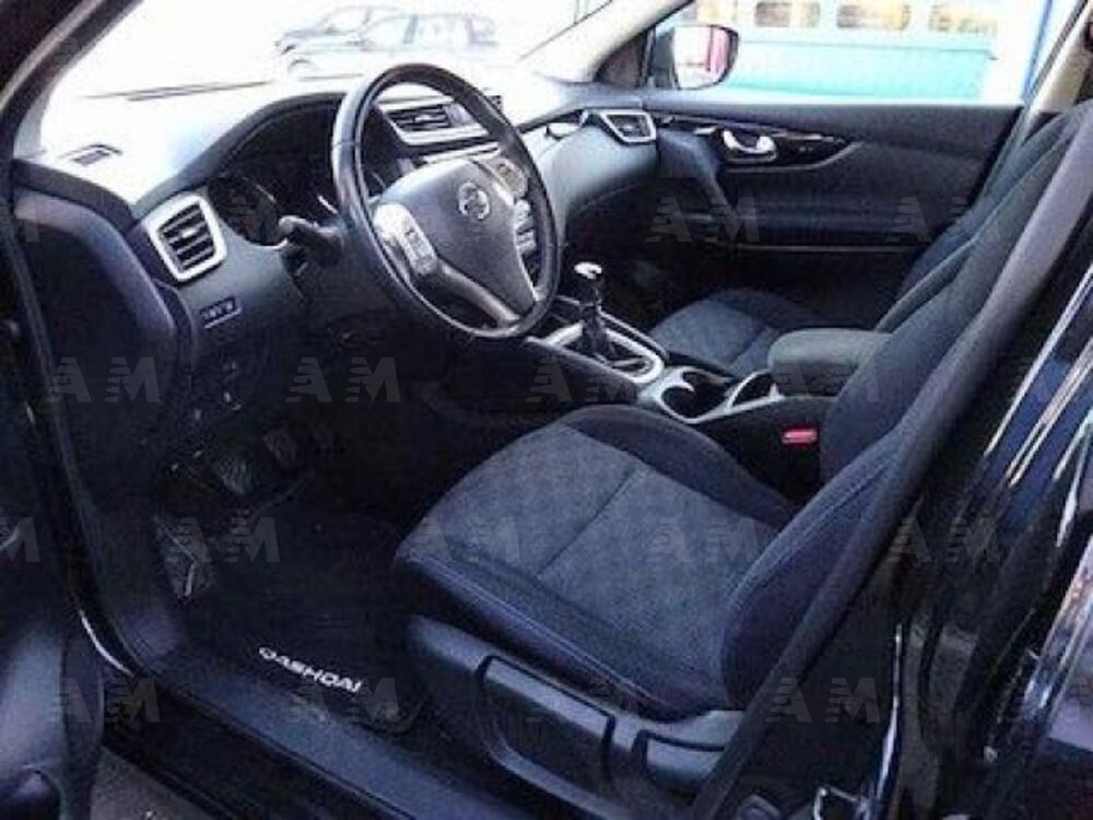 Nissan Qashqai 1.5 dCi Tekna (12)
