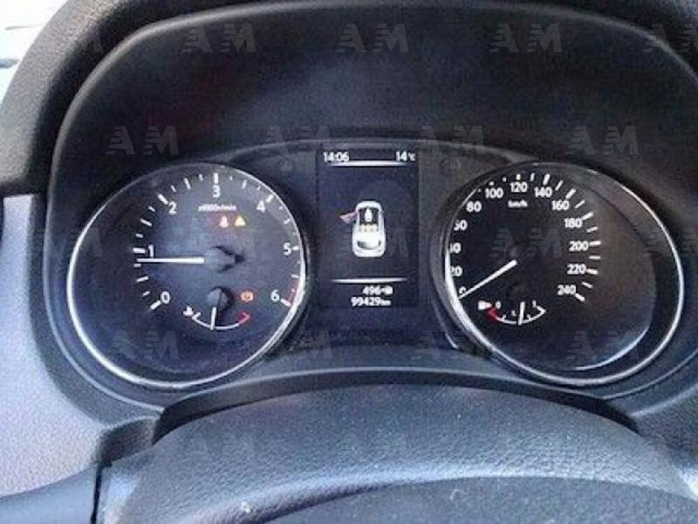 Nissan Qashqai 1.5 dCi Tekna (7)
