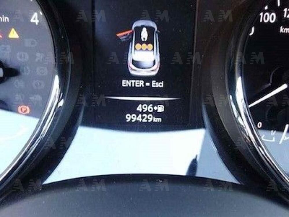 Nissan Qashqai 1.5 dCi Tekna (8)