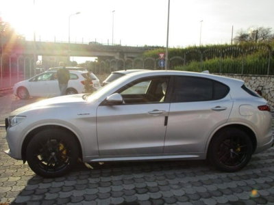 Alfa Romeo Stelvio Stelvio 2.2 Turbodiesel 190 CV AT8 Q4 Executive (2)