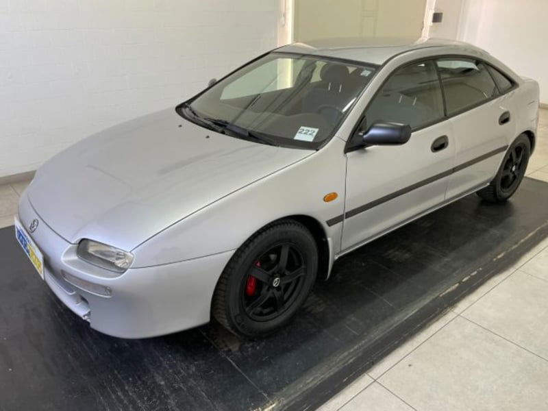 Mazda 323 Lantis 1.5i 16V cat 5 porte GLX