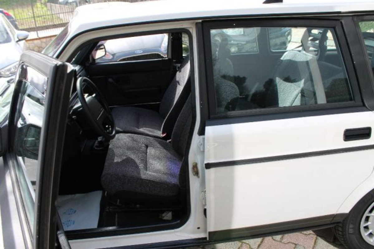 Volvo 240 Station Wagon cat Station Wagon Polar (11)
