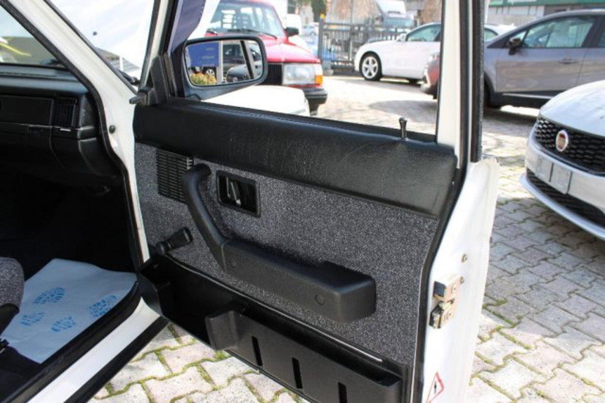 Volvo 240 Station Wagon cat Station Wagon Polar (17)