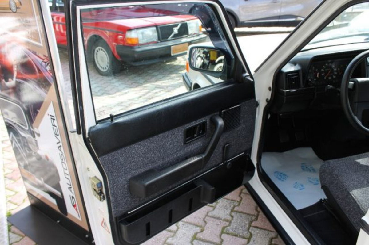 Volvo 240 Station Wagon cat Station Wagon Polar (8)