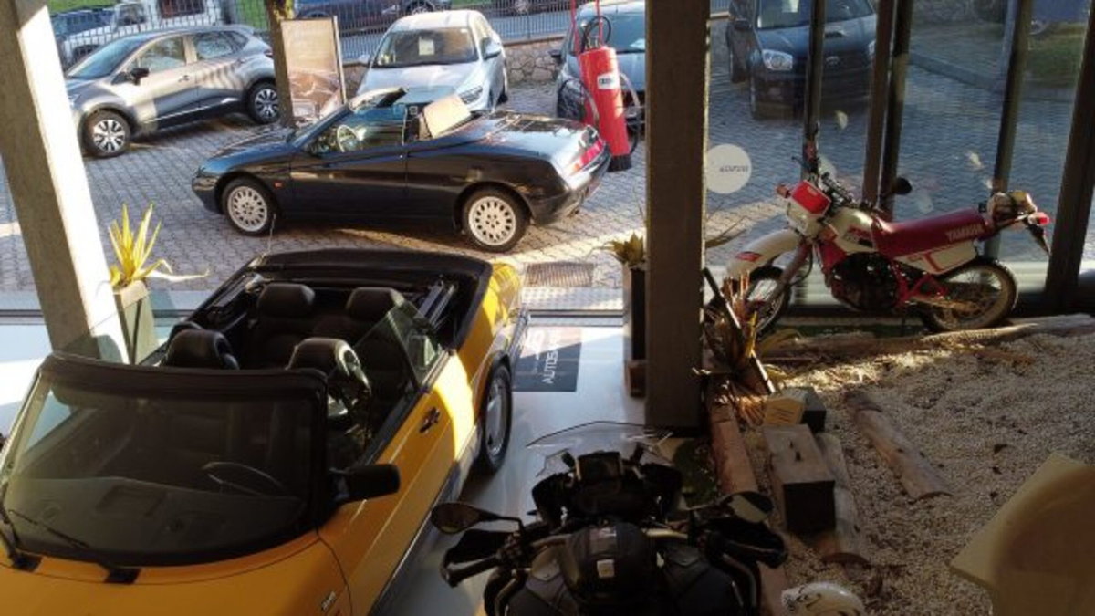 Alfa Romeo Spider 2.0i 16V Twin Spark cat (11)