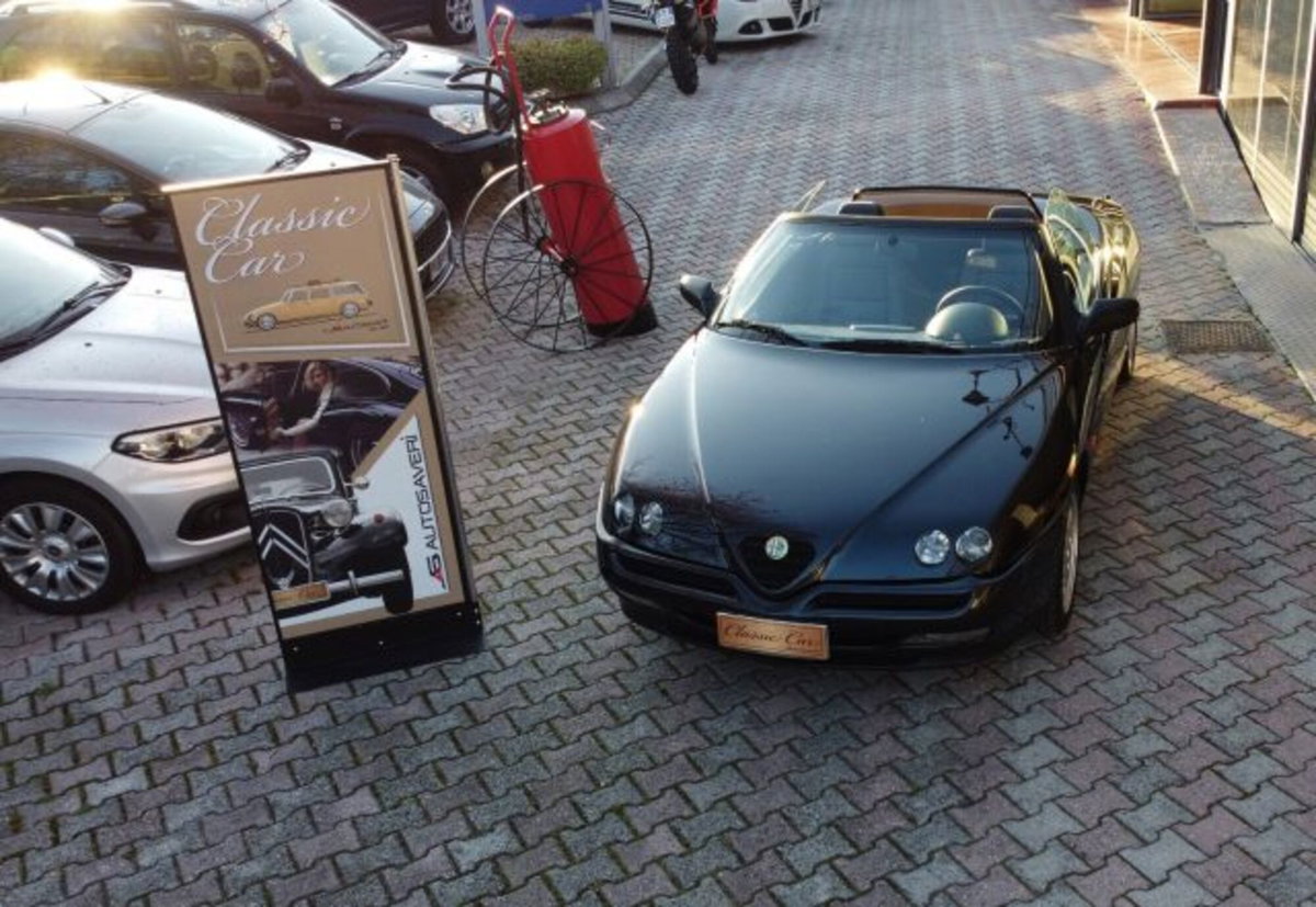 Alfa Romeo Spider 2.0i 16V Twin Spark cat (12)